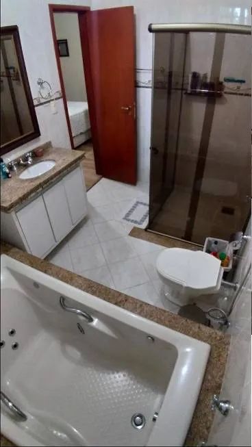 oportunidade Casa com 4 Quartos e 3 banheiros à Venda, 250 m² - Foto 5
