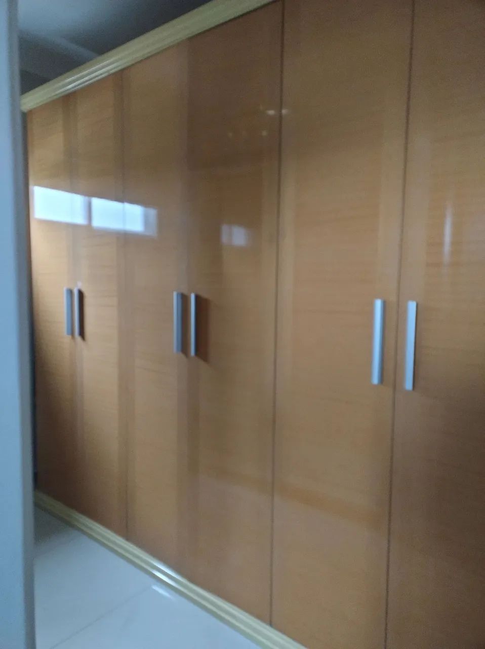 Vendo guarda roupa 2,40x270