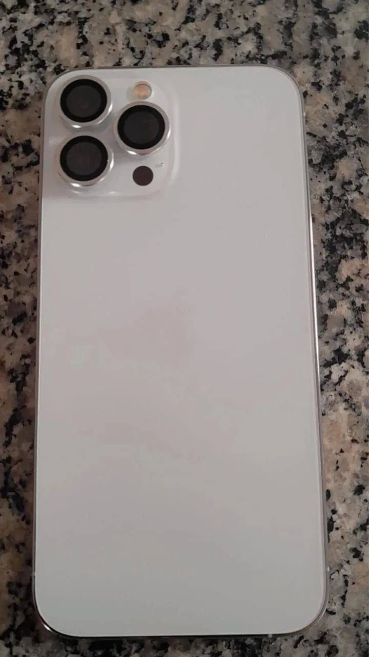iPhone 13 Pro Max - Celulares e Smartphones - São Sebastião