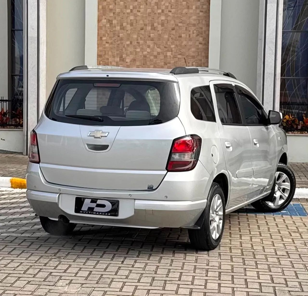 Chevrolet Spin LTZ 1.8 8V Econo.flex 5P Aut. 2014 - Foto 4