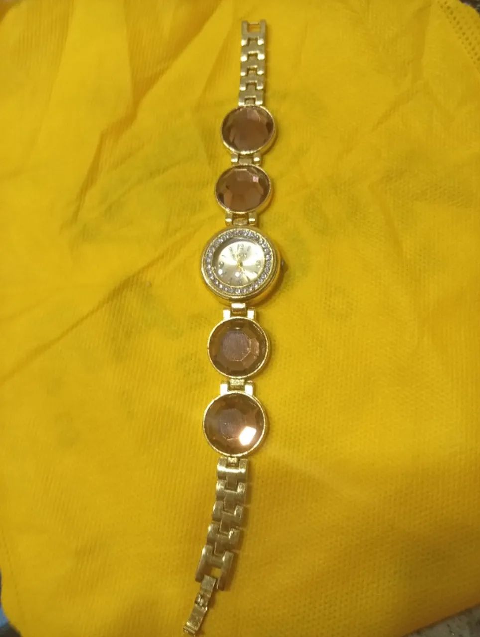 Relógio onenx feminino quartzo,analógico, dourado  - Foto 3