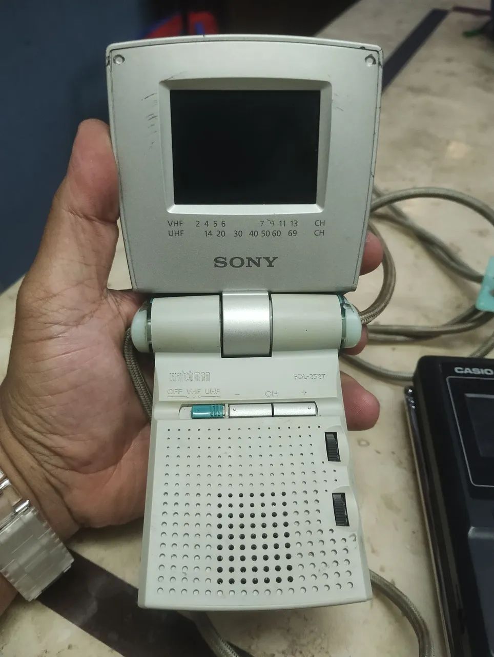 Mini televisões analógicas Sony e Casio no estado  - Foto 4