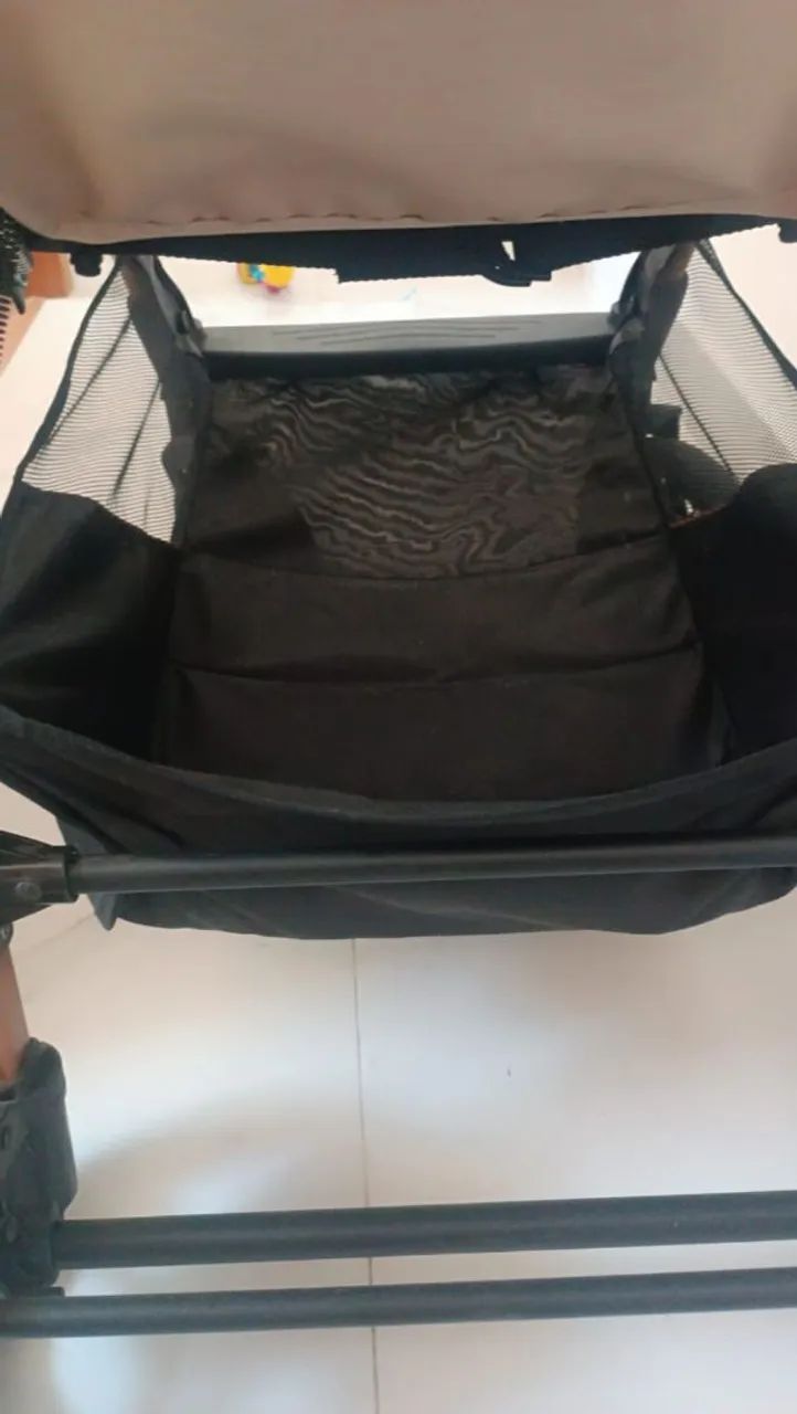 Carrinho de bebê marca Burigotto  - Foto 3