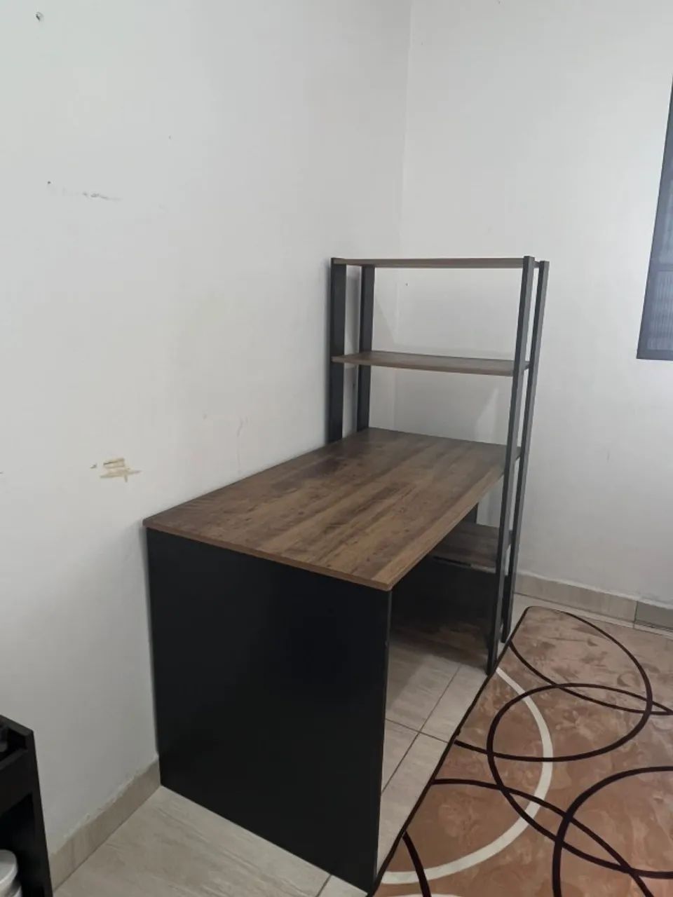  Escrivaninha com Estante Lateral - Foto 2