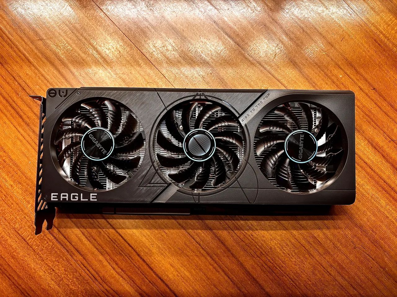 RTX 4060 Gigabyte Eagle 8gb