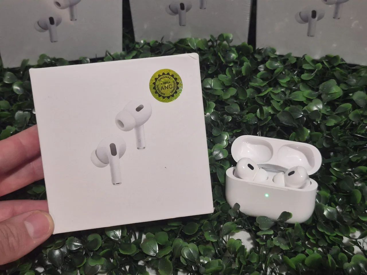 Fones Bluetooth Compatível com IPhone e Android 