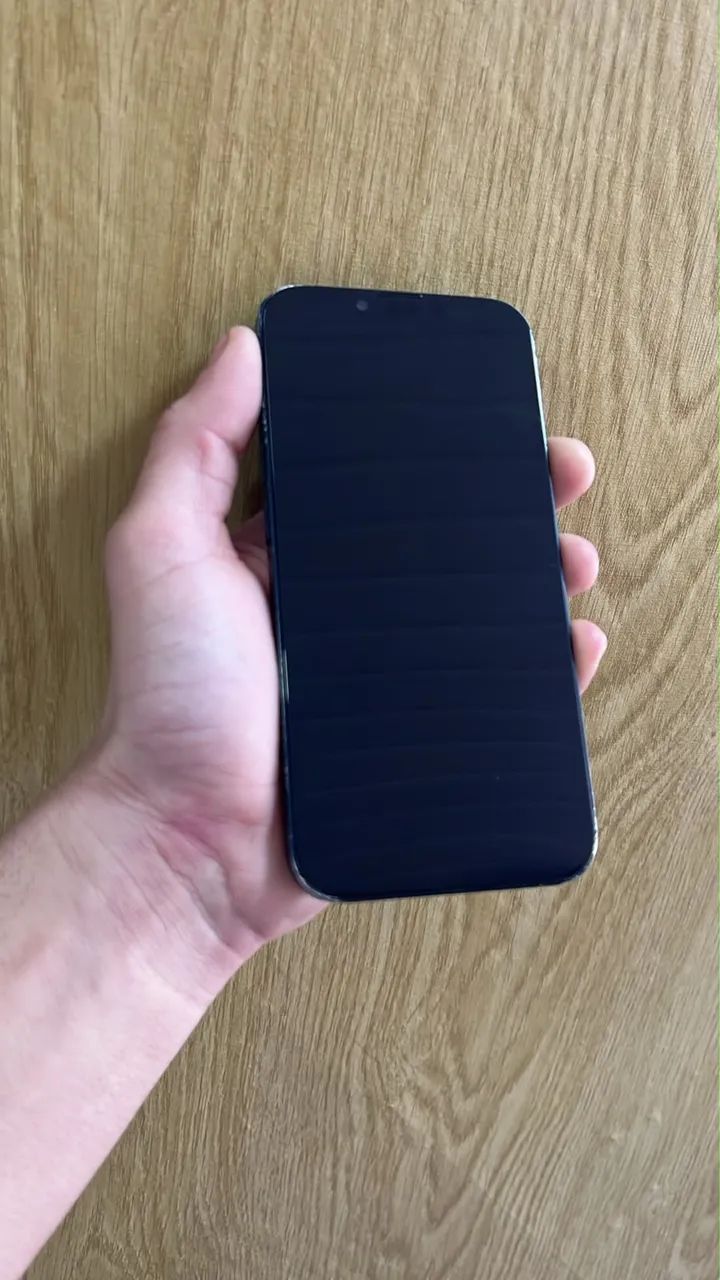 iPhone 13, 128 GB - Tela e bateria trocada