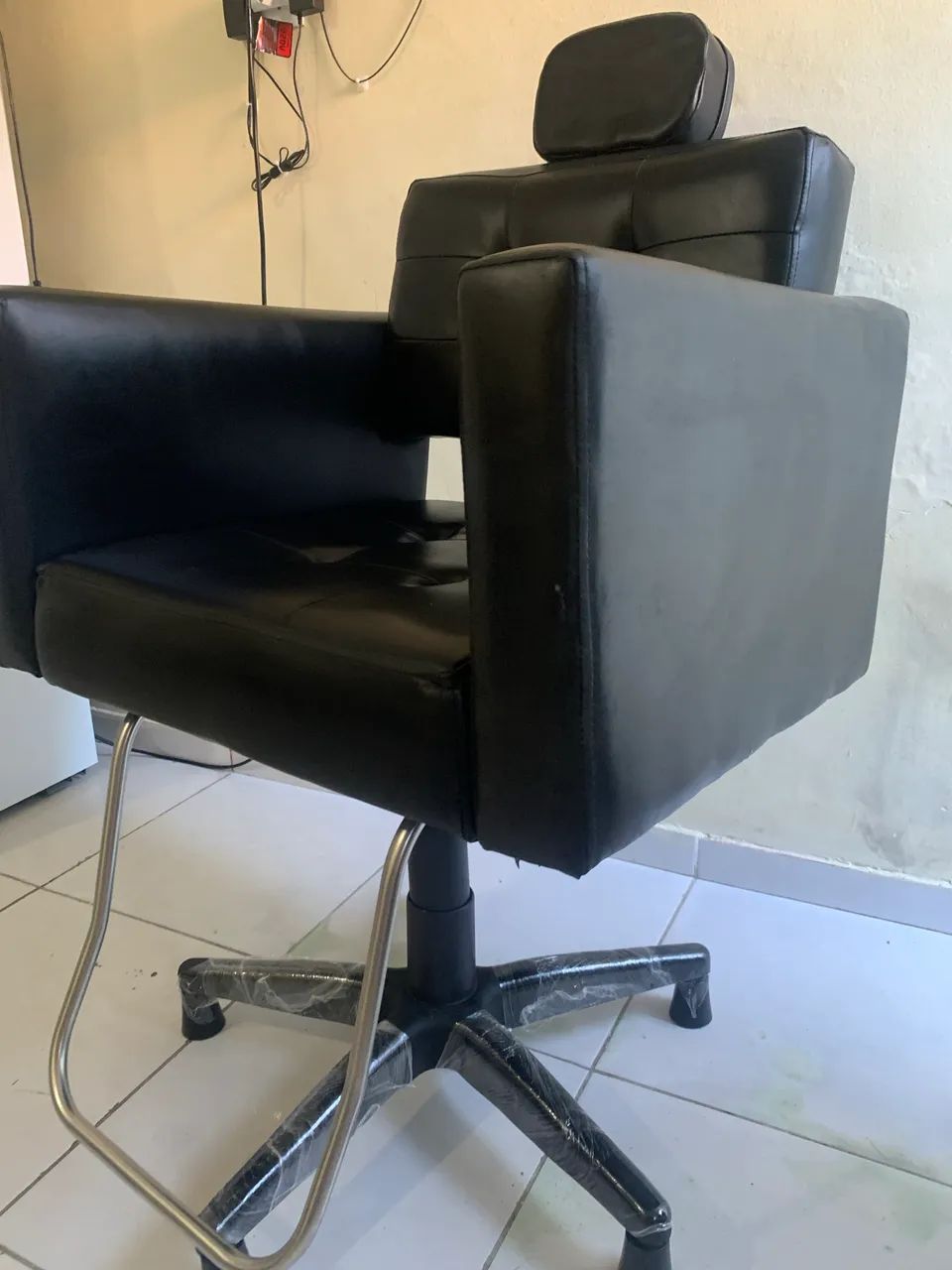 Cadeira de Barbeiro  - Foto 2