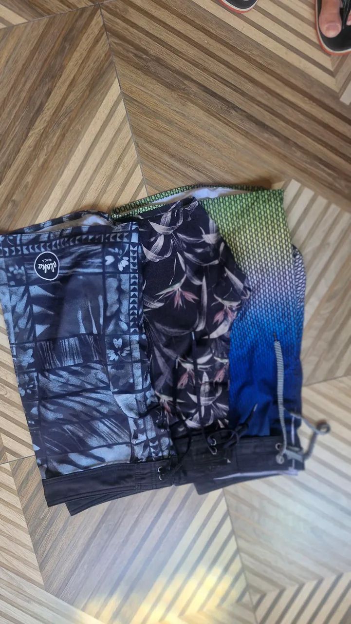 3 bermudas tam 42 Foxton, RVCA e Hurley  - Foto 4