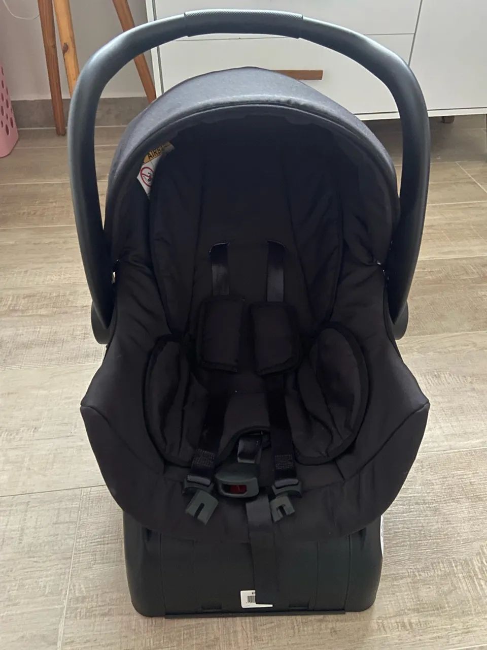 Bebê Conforto com Base para Carro