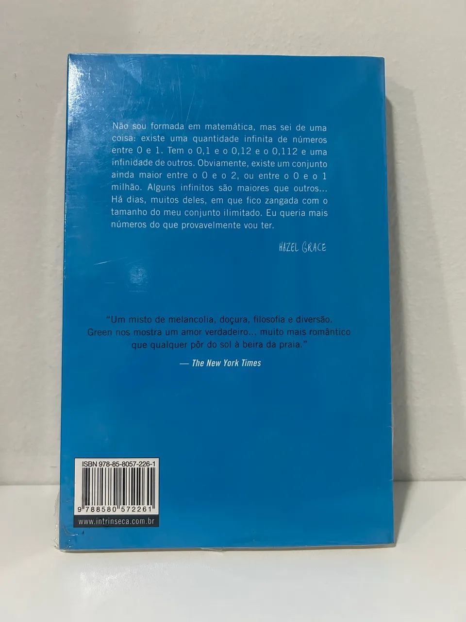 A culpa é das estrelas - John Green - Foto 2