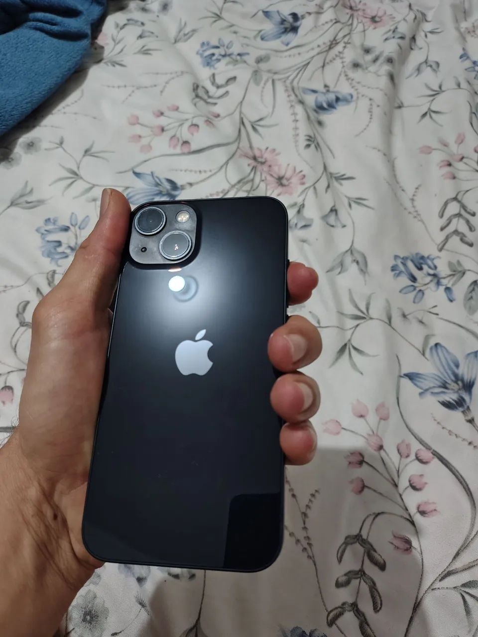 iPhone 13 Original menos de 1 ano de uso - Foto 2