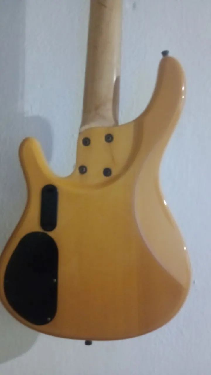 Baixo Millenium 5  - Foto 2