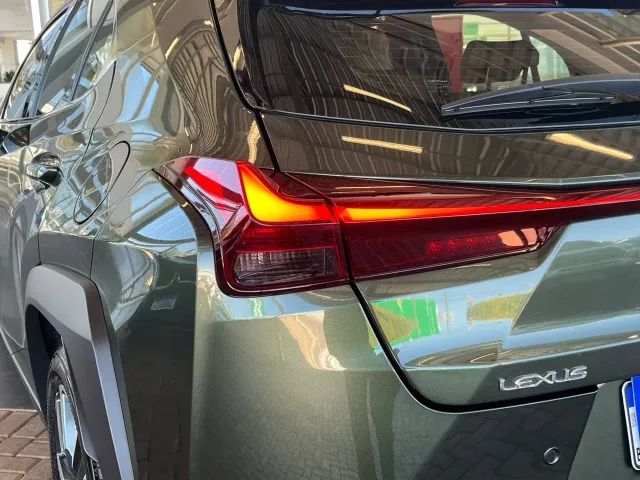 Lexus UX-300h 2.0 16V Aut. (Híbrido), foto 7 de 20