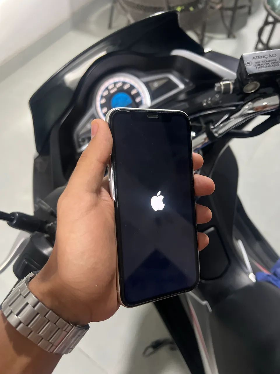 iPhone 11 64gb - Foto 2