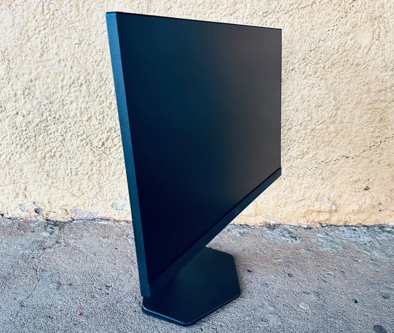 Monitor gamer AOC 24 polegadas 180hz - Foto 2