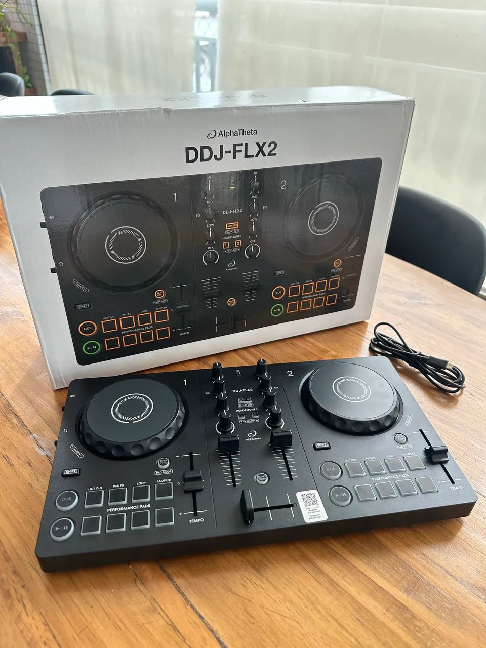Ddj - FLX2 (nova) - Equipamentos e Acessórios de Som - Umarizal