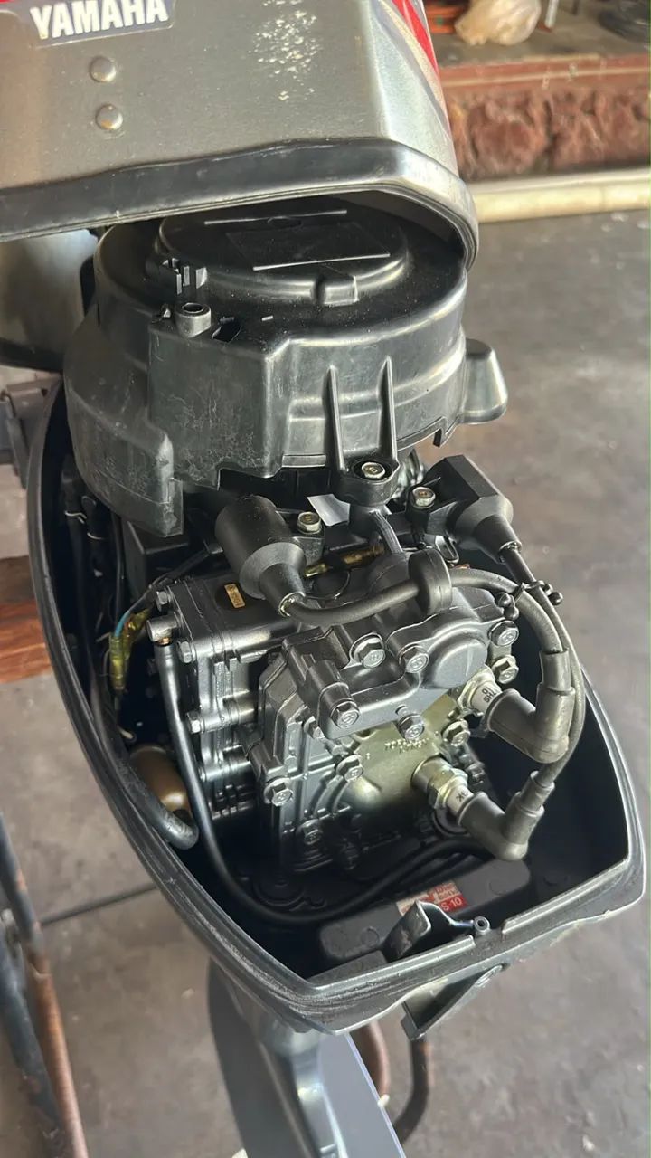 VENDE-SE BARCO COM MOTOR E CARRETINHA  - Foto 5