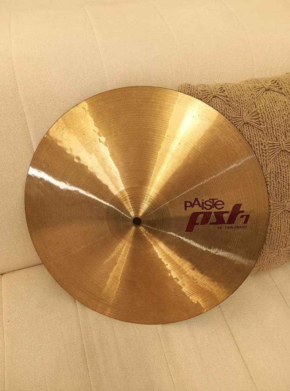 ## Prato de bateria Paiste PST7 Thin Crash 16, liga B8 dos 2002, excelentes condições!!!