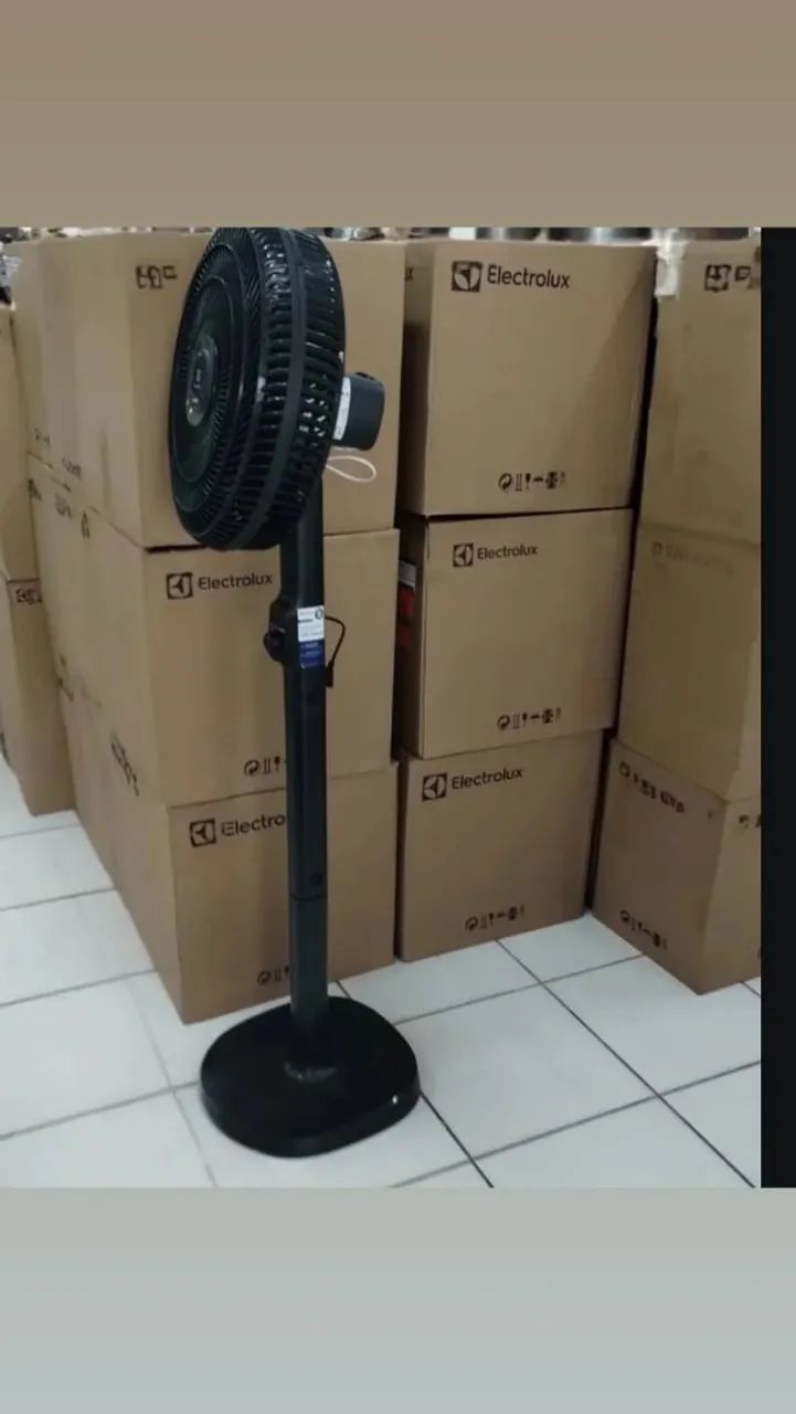 Ventilador de coluna eletroluz