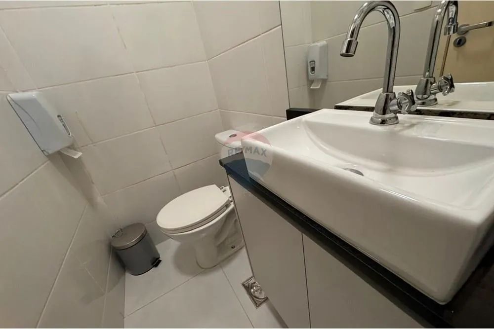 Loja Comercial de subsolo Reformada CLSW 102 bloco A - Foto 9