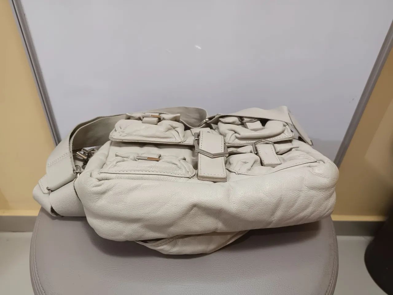 Bolsa tiracolo off white Arezzo  - Foto 3