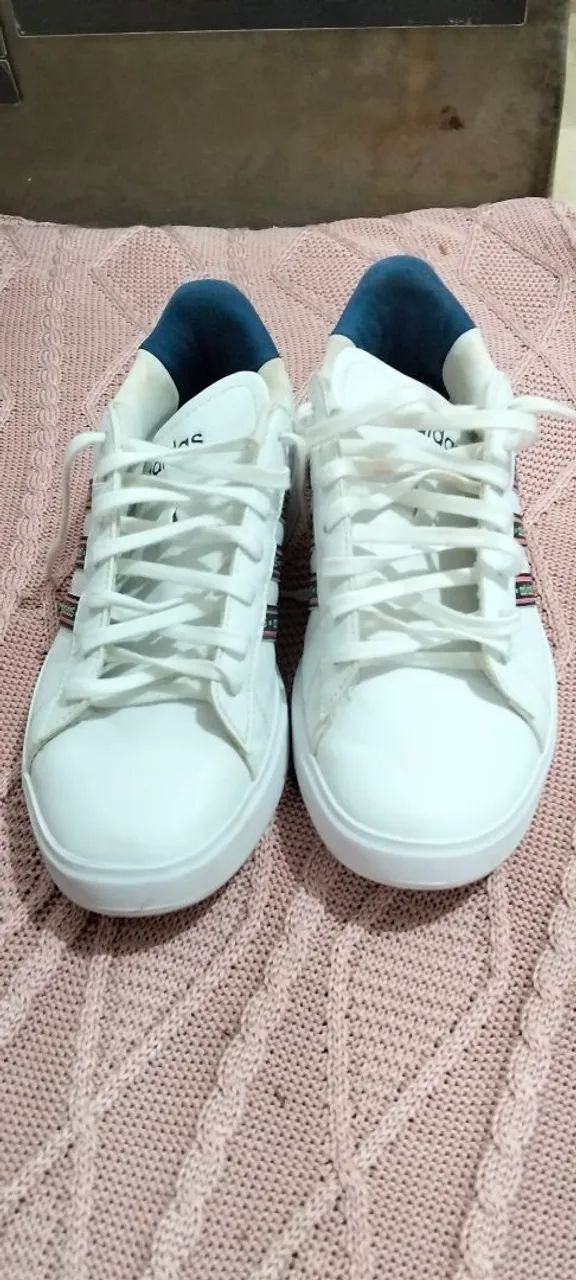 Tênis Adidas Original em Couro - Foto 3