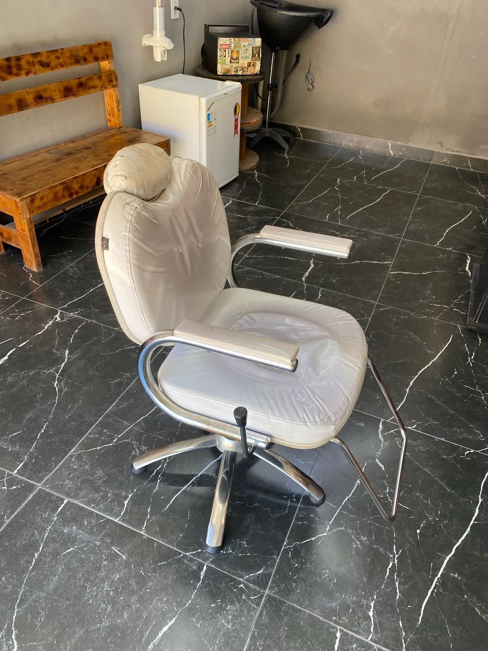 Cadeira de Barbeiro  - Foto 2