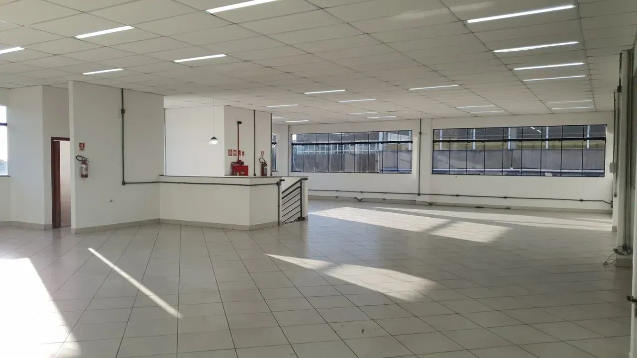 Galpão à Venda e para Alugar no Éden | 2391 m², 2 Docas e Pátio de Manobra - Éden Sorocaba - Foto 2