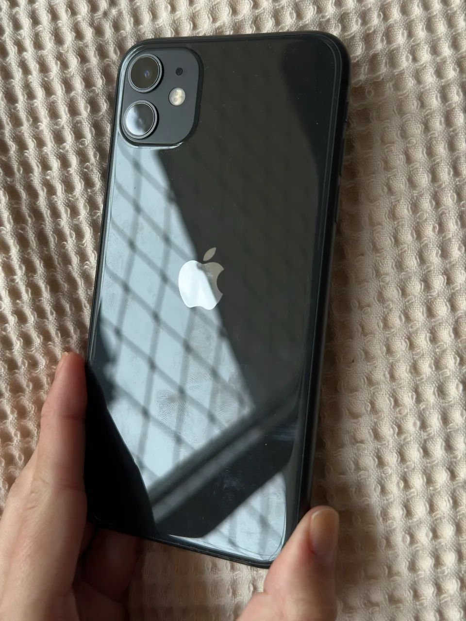 iPhone 11 64GB Preto | Muito Conservado | 83% Bateria | Caixa +