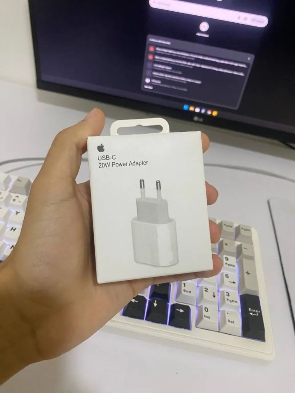 Adaptador USB-C 20W APPLE 