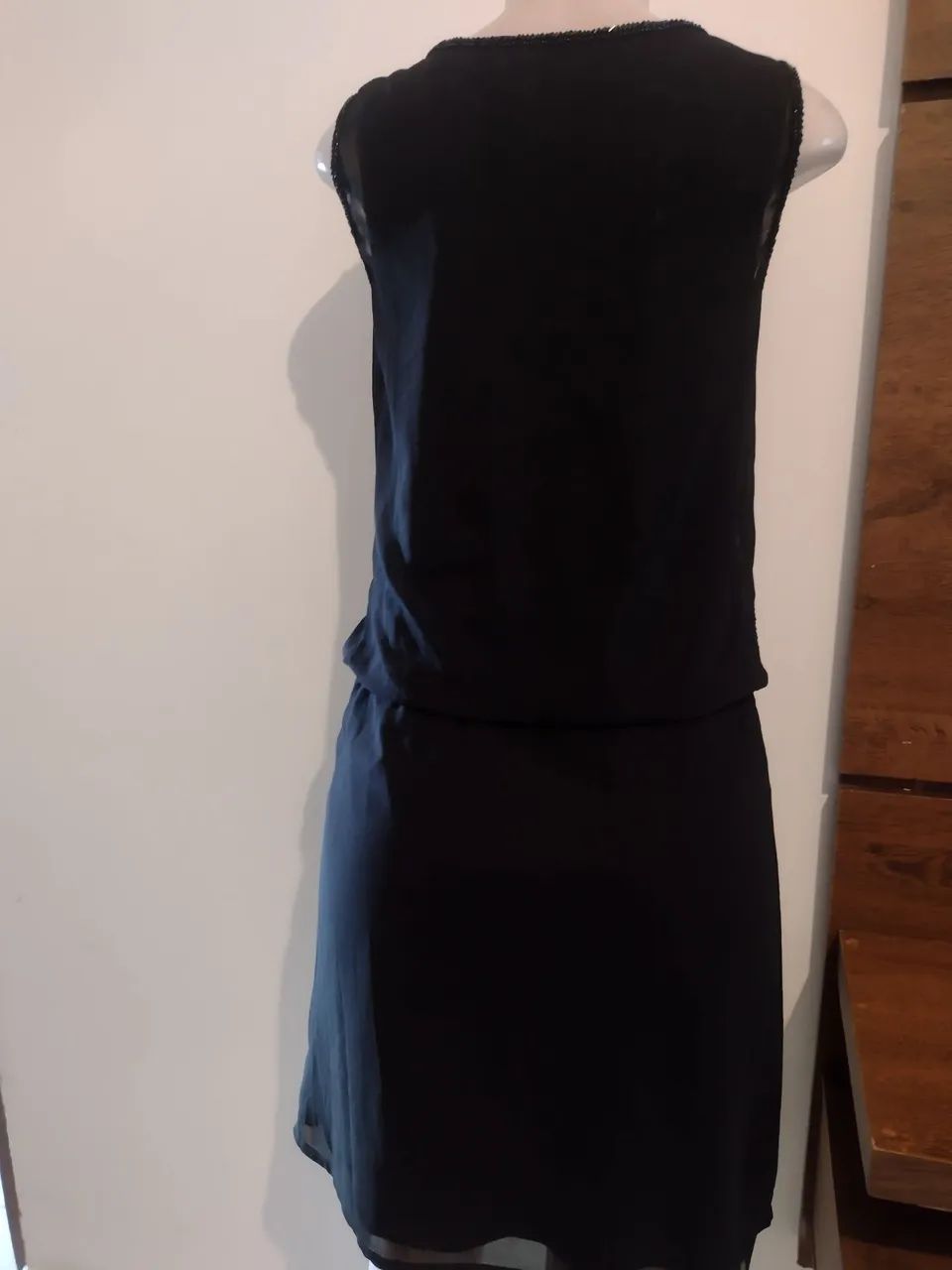Vestido preto bordado - Foto 3