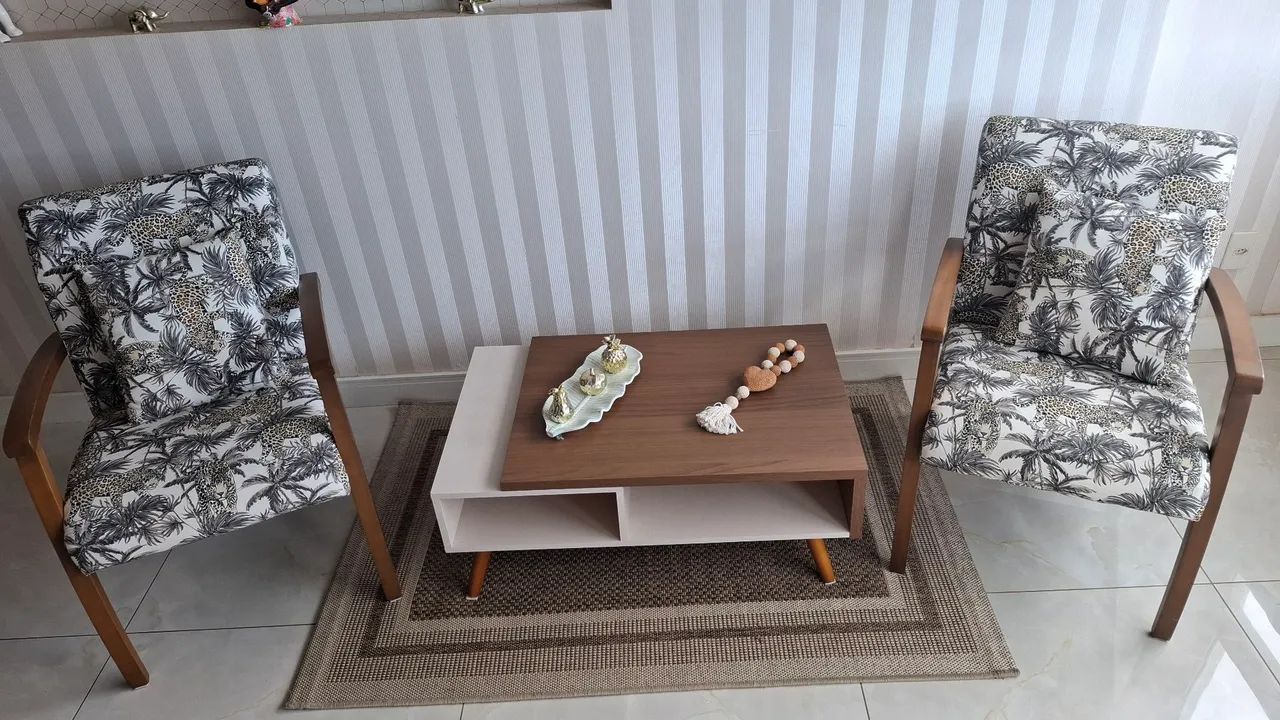 Centro com Poltronas 