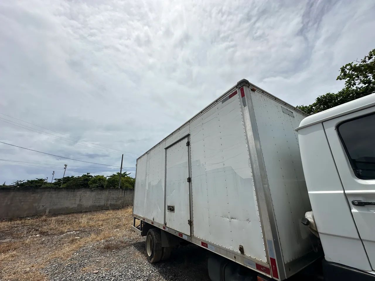 Baú (Piso de ferro) 2016