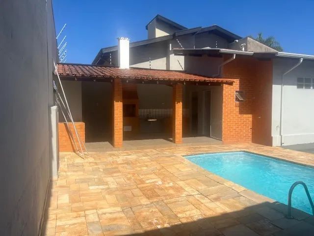 Casa com piscina | 2 Quartos | 1 Suíte | Localização privilegiada! - Foto 3