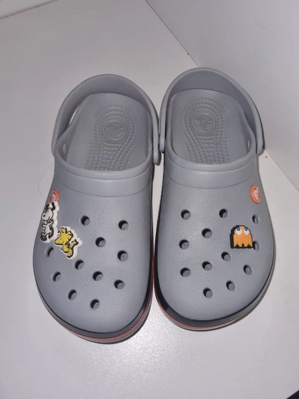 Crocs com bottons  - Foto 2