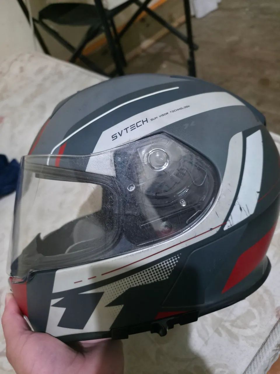 Vende-se capacete em ótimo estado  - Foto 5