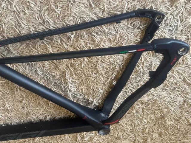 Quadro Bicicleta Oggi H-tec 3bb Alumínio Boost Preto - Foto 4