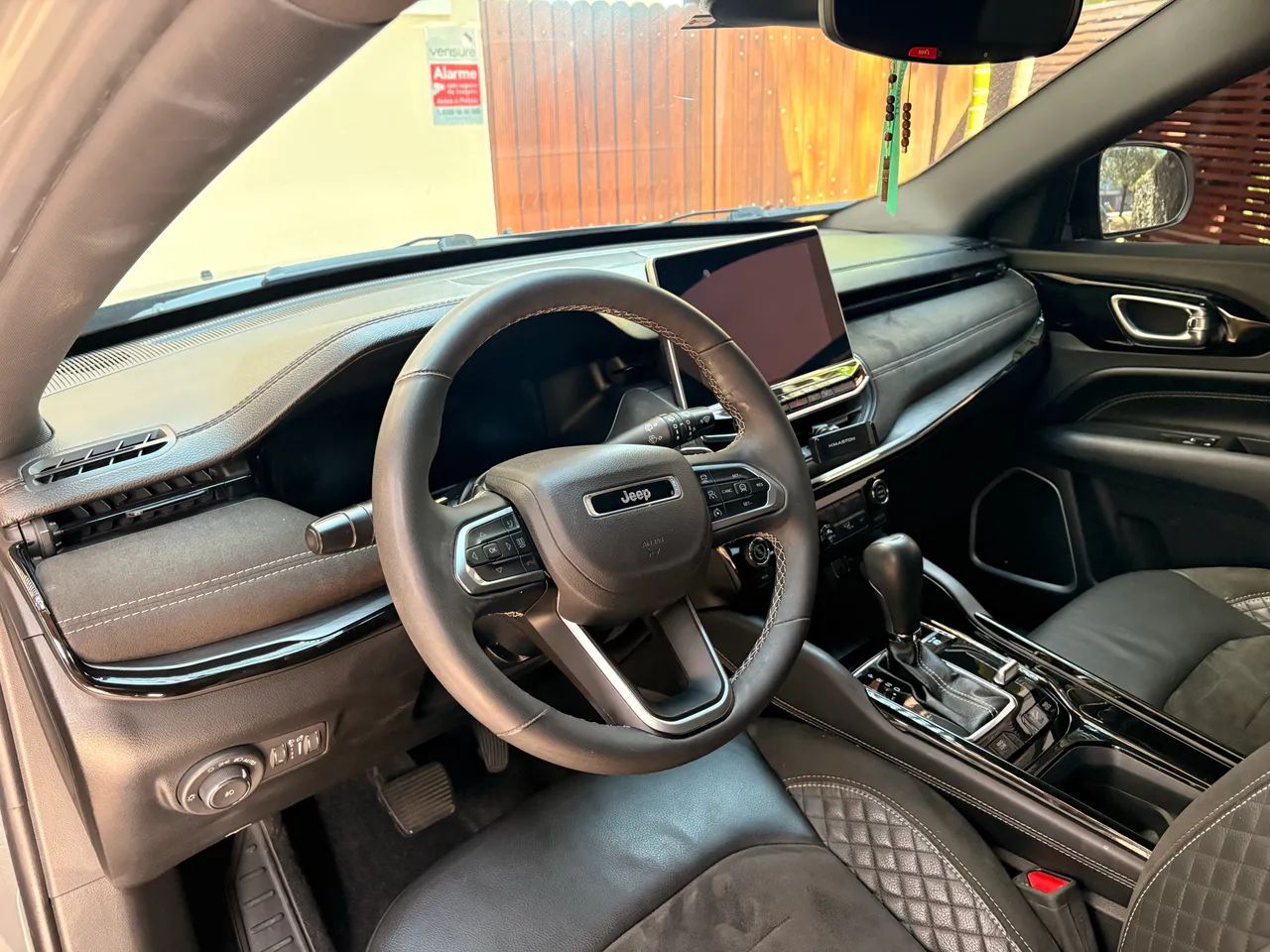 Jeep Commander Black Hurricane 2.0 4X4 TB AUT 2025 - Foto 8