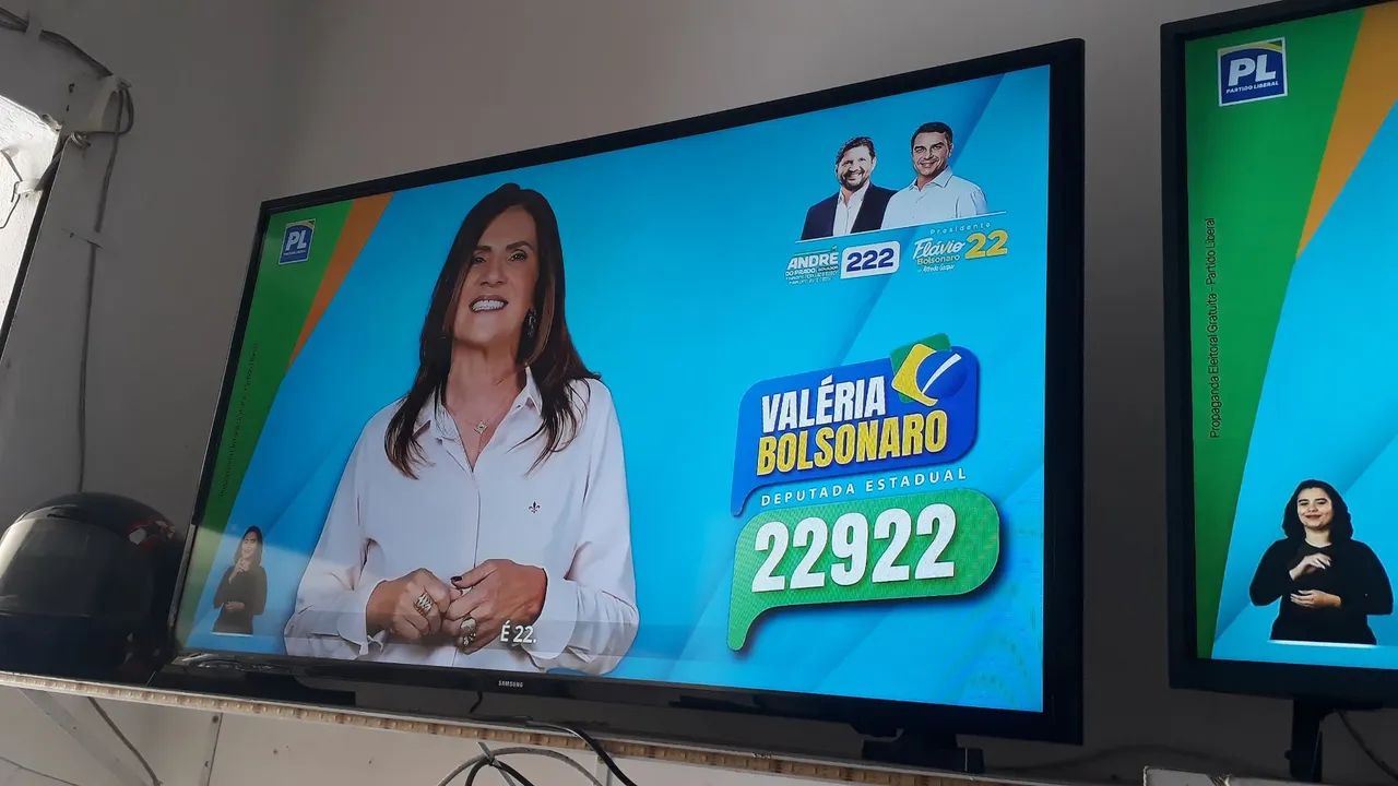 Vendo TV Samsung 48 polegadas smart completa - Foto 5