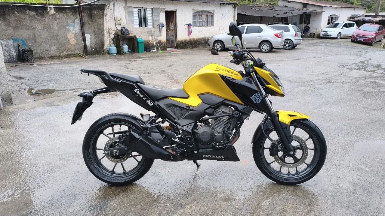 Cb tuwister 300fcom abs 