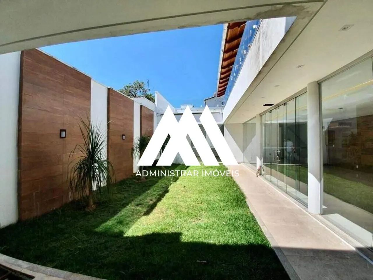 Casa 4 quartos à venda em Itaúna/MG