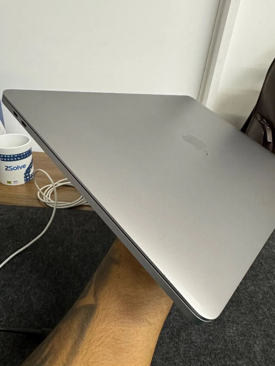 Macbook PRO 16 pol 2019 i7 512GB + Magic Mouse - Notebooks