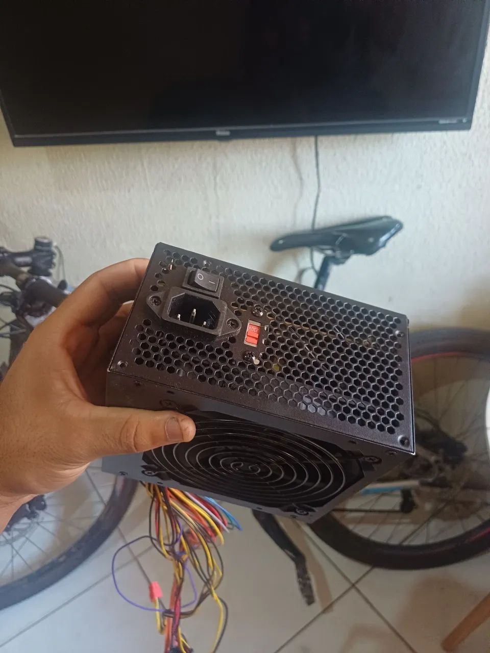 Fonte Knup KP-522 500W - Pouco Uso - Bivolt - Foto 2