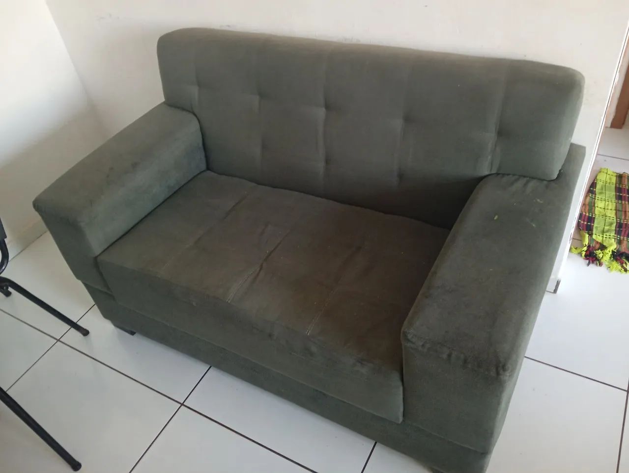 SOFÁ (SEMI-NOVO) - Foto 2