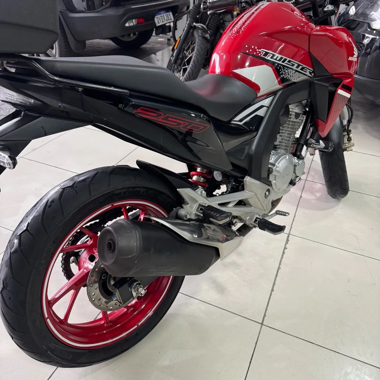 Cb 250F Twister 2021 Nova ! - Foto 4