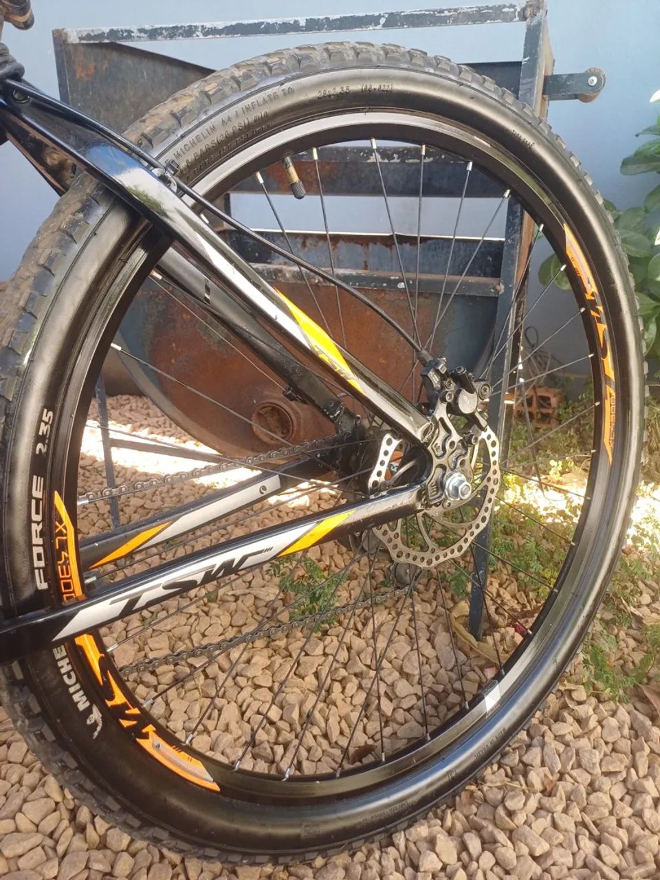 Bicicleta KWS Aro 29 - Foto 3