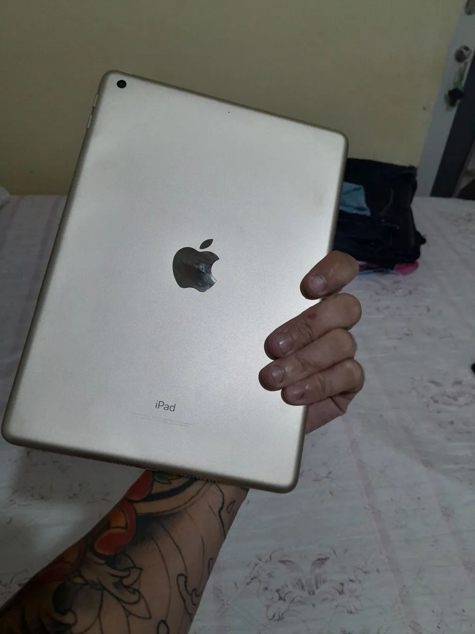 Ipad 6 32g  - Foto 2