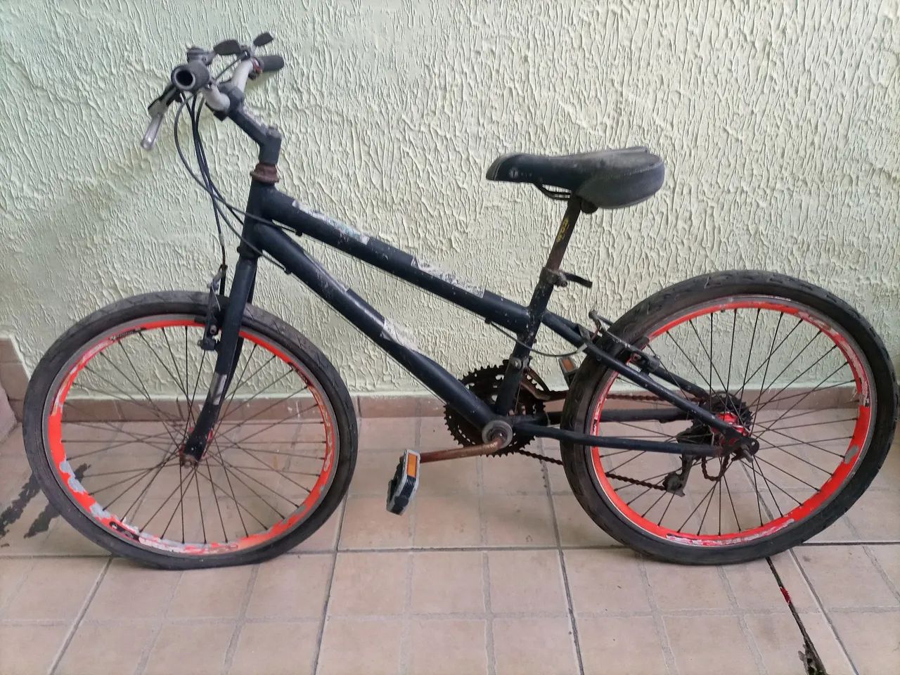 2 Bicicletas Usadas (Precisa Consertá-las) - Foto 5