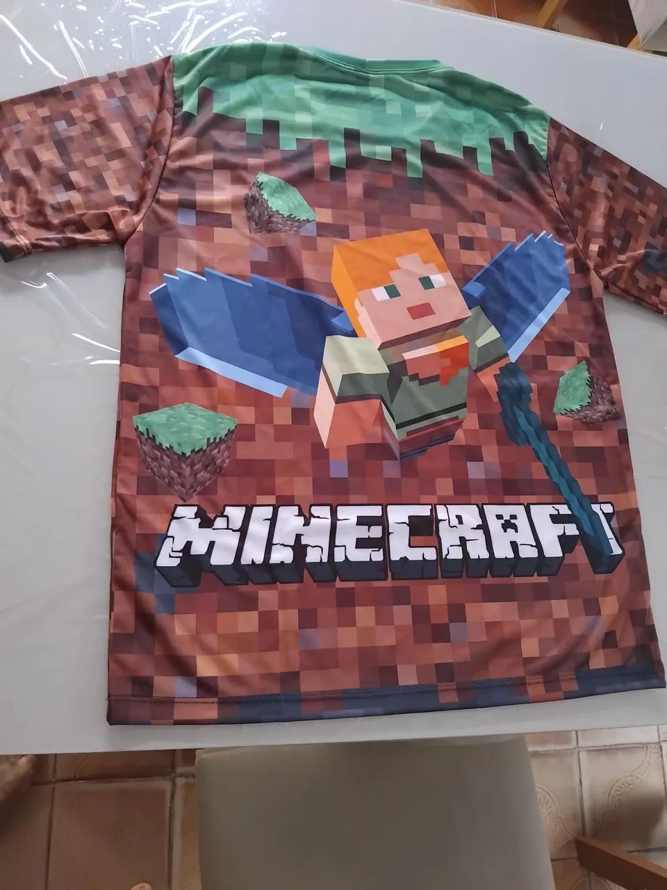 Vendo uma camisa nova minicref. Valor 35reais  - Foto 2